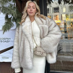 Casaco de Pelo para Mulher – Casaco Elegante de Inverno
