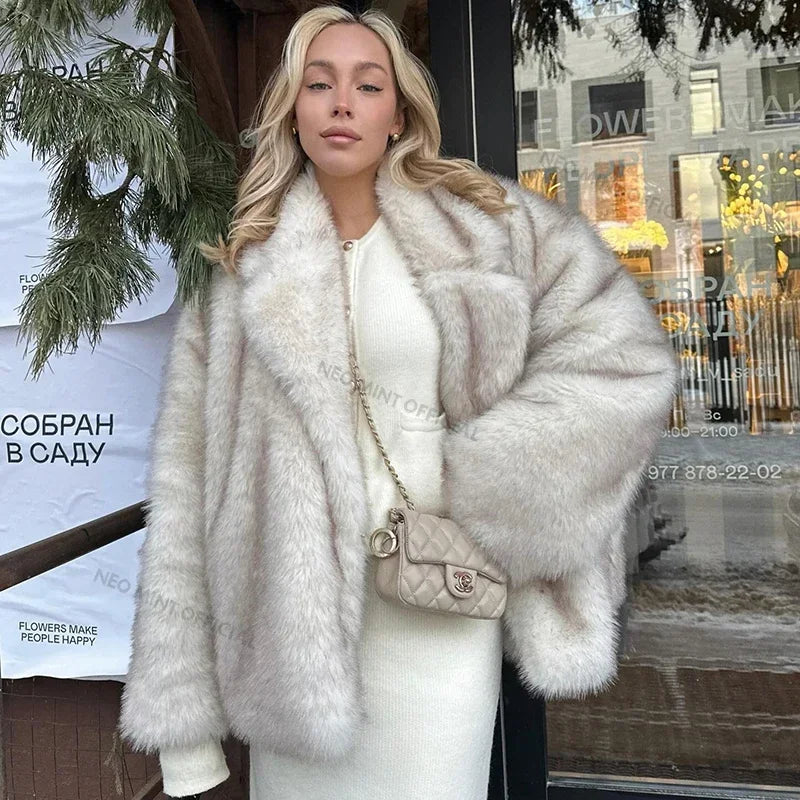 Casaco de Pelo para Mulher – Casaco Elegante de Inverno