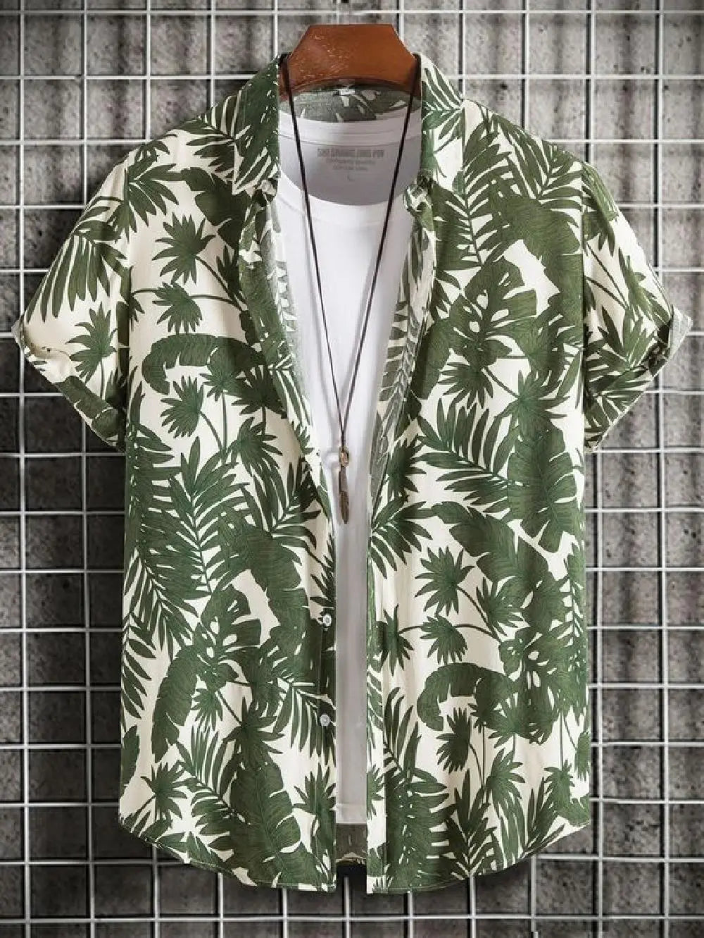Men's short sleeved shirt new summer Hawaiian style lapel button up casual fashion large size