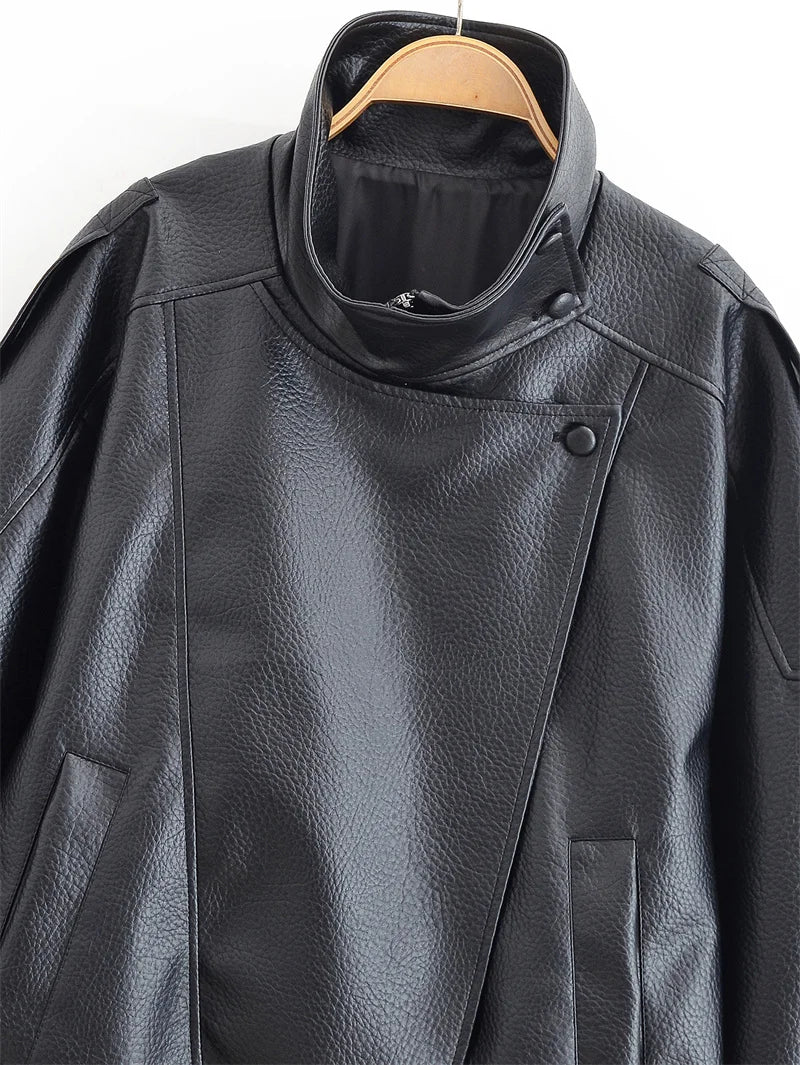 Casaco Biker Oversized para Mulher – Estilo Urbano Moderno