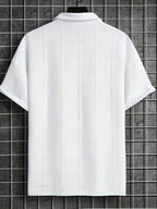 Polo Masculino de Verão em Jacquard com Padrão Xadrez Texturizado – Estilo Casual Elegante