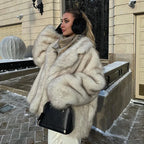 Casaco de Pelo para Mulher – Casaco Elegante de Inverno