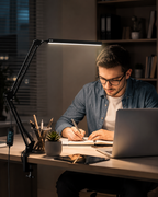 Candeeiro de Secretária LED com Braço Articulado – Regulável
